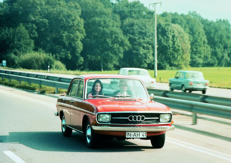  Audi 60 1969 года  (фото 6 из 9)
